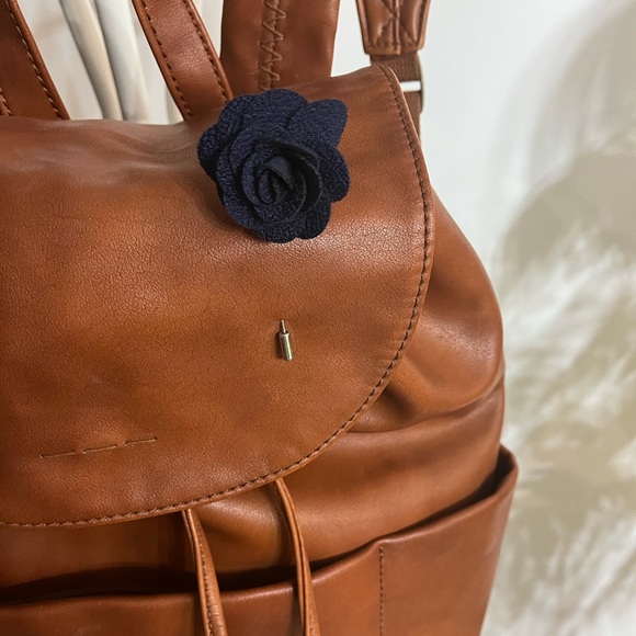 Universal Thread Faux Leather Backpack - Picture 3 of 6